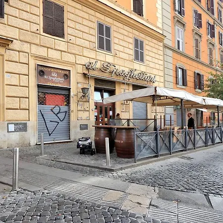 Cosimato Square